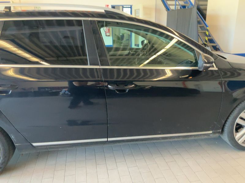 Volkswagen Passat 2.0 TDI Highline BlueMotion Tech 2013 – снимка 10