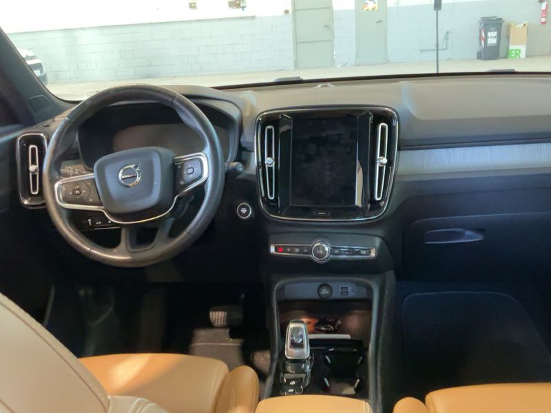 Volvo XC40 1.5 T5 Plug-in Hybrid Inscription 2WD 2021 – снимка 18