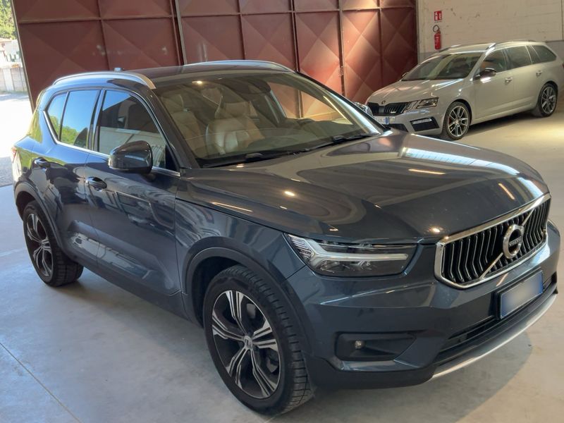 Volvo XC40 1.5 T5 Plug-in Hybrid Inscription 2WD 2021 – снимка 12