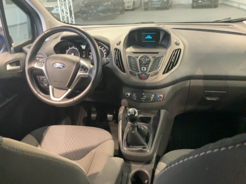 Ford Tourneo 1.0 EcoBoost Trend 2017 – снимка 18
