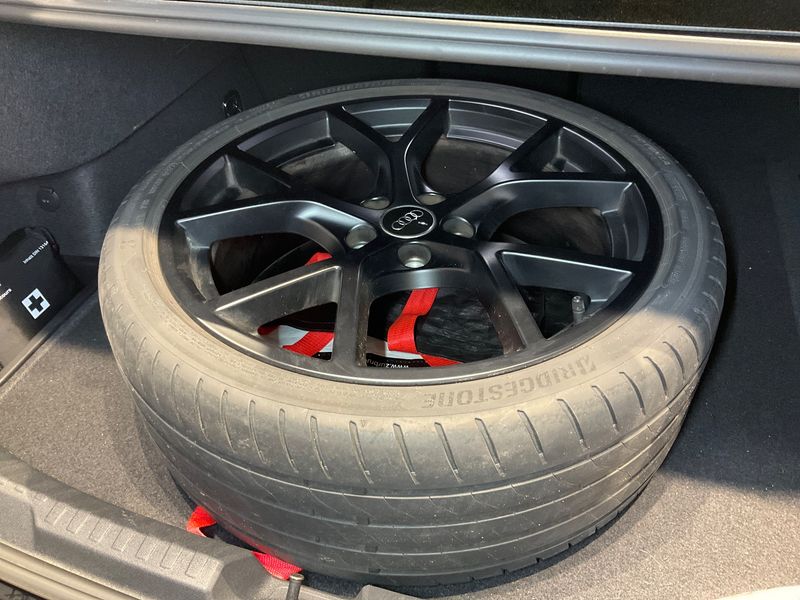 Audi RS 3 2.5 TFSI quattro 2023 – снимка 15