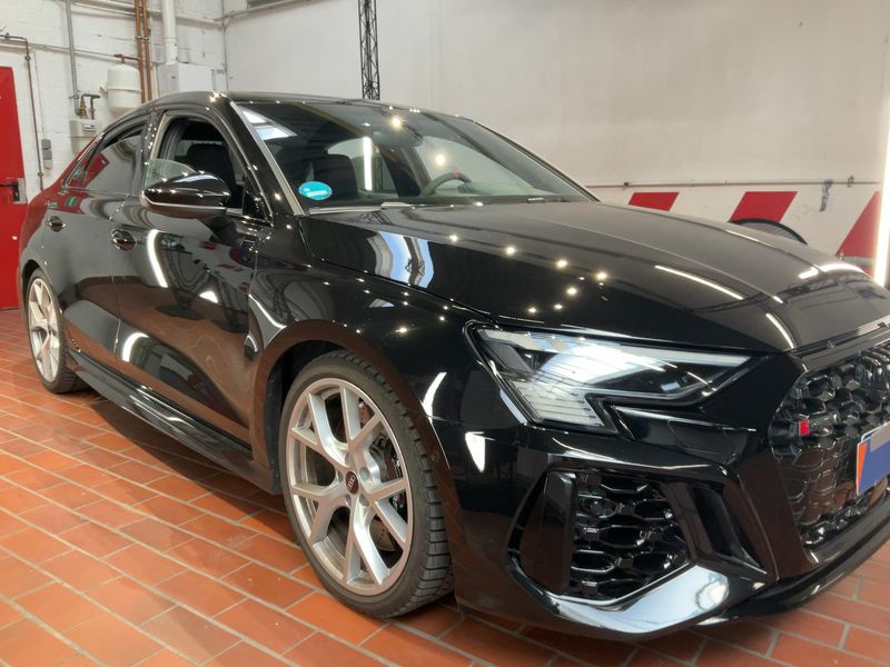 Audi RS 3 2.5 TFSI quattro 2023 – снимка 12