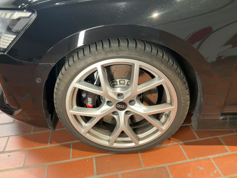 Audi RS 3 2.5 TFSI quattro 2023 – снимка 3