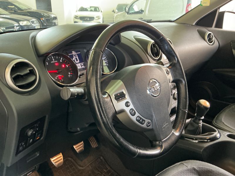 Nissan Qashqai+2 1.6 dCi Tekna 2013 – снимка 30