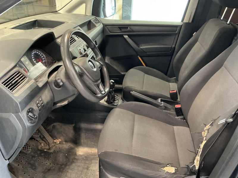 Volkswagen Caddy 2.0 TDI Kasten BlueMotion Tech 2015 – снимка 17