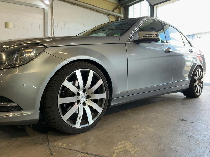 Mercedes-Benz C-Klasse C 220 CDI BlueEfficiency Avantgarde 2012 – снимка 2
