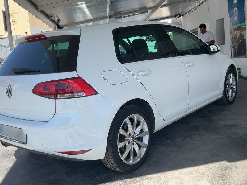 Volkswagen Golf VII 2.0 TDI Highline BlueMotion Tech 2016 – снимка 8