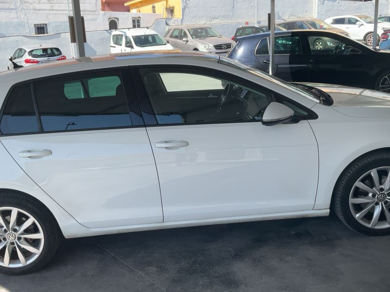 Volkswagen Golf VII 2.0 TDI Highline BlueMotion Tech 2016 – снимка 10