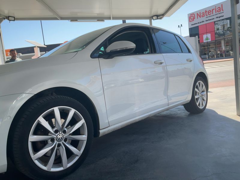Volkswagen Golf VII 2.0 TDI Highline BlueMotion Tech 2016 – снимка 2