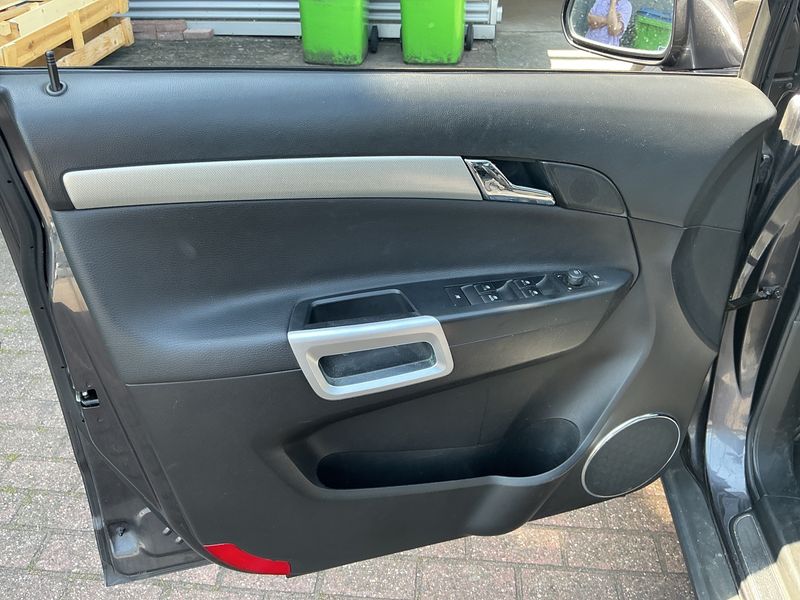 Opel Antara 2.2 CDTI Cosmo 4x4 2015 – снимка 34