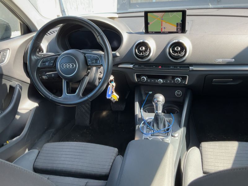 Audi A3 Sportback 1.6 TDI Sport 2019 – снимка 17