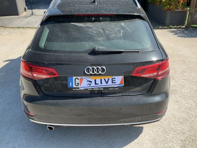 Audi A3 Sportback 1.6 TDI Sport 2019 – снимка на щета 7
