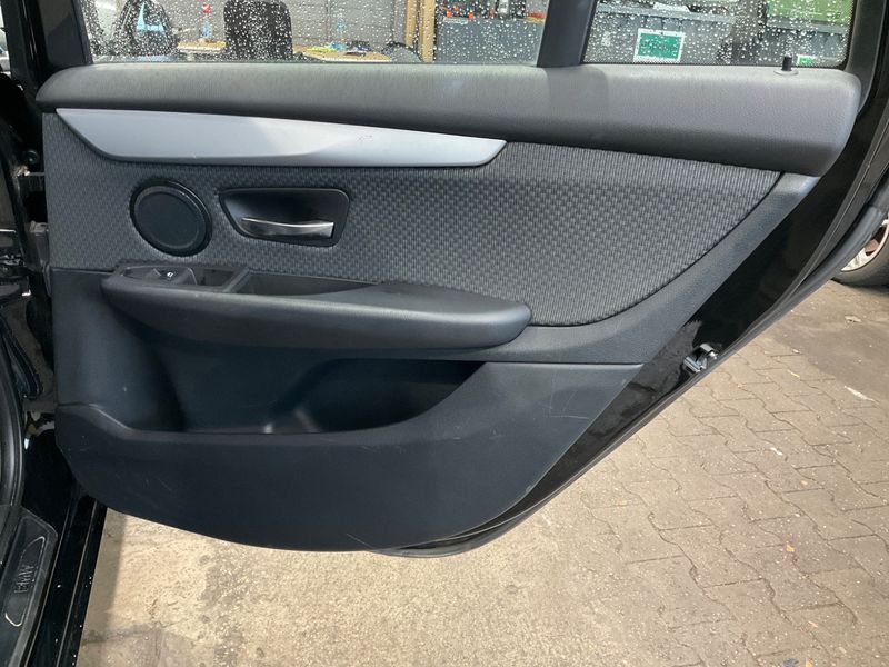 BMW 2er 218i Gran Tourer 2019 – снимка 33