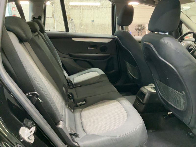 BMW 2er 218i Gran Tourer 2019 – снимка 19