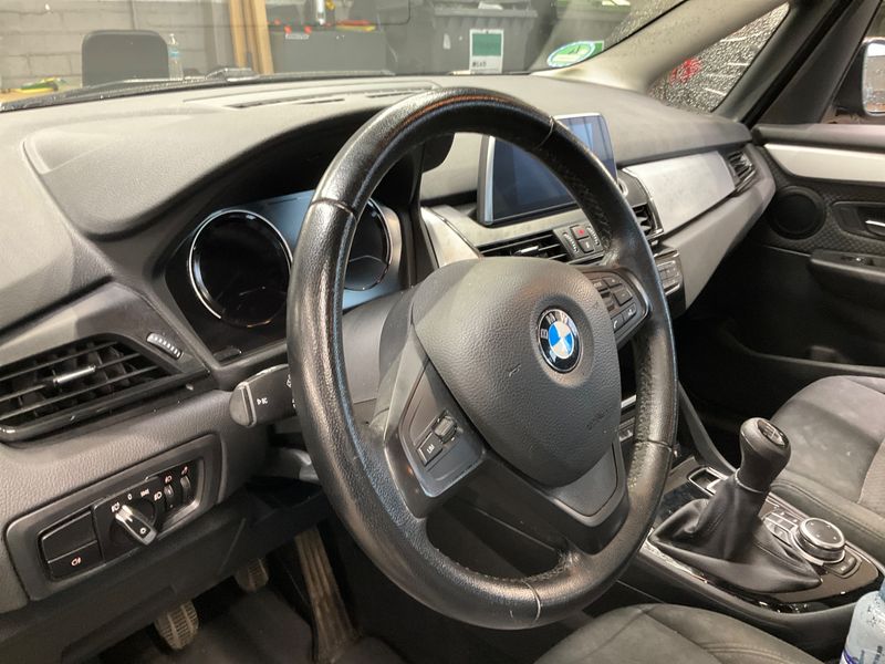 BMW 2er 218i Gran Tourer 2019 – снимка 36