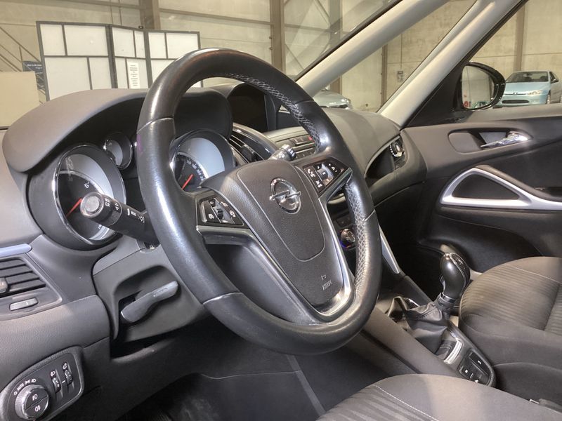 Opel Zafira Tourer 1.6 CDTI DPF Edition 2016 – снимка 41