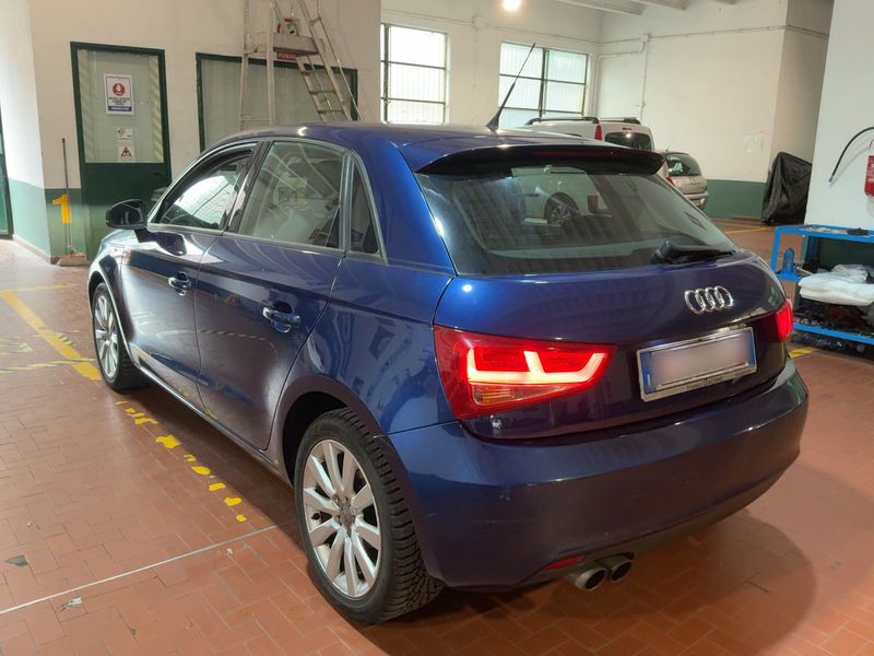 Audi A1 Sportback 1.4 TFSI Ambition 2013 – снимка 6