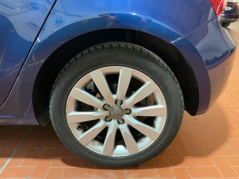 Audi A1 Sportback 1.4 TFSI Ambition 2013 – снимка 5