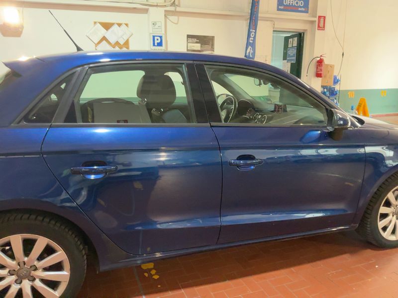 Audi A1 Sportback 1.4 TFSI Ambition 2013 – снимка 10