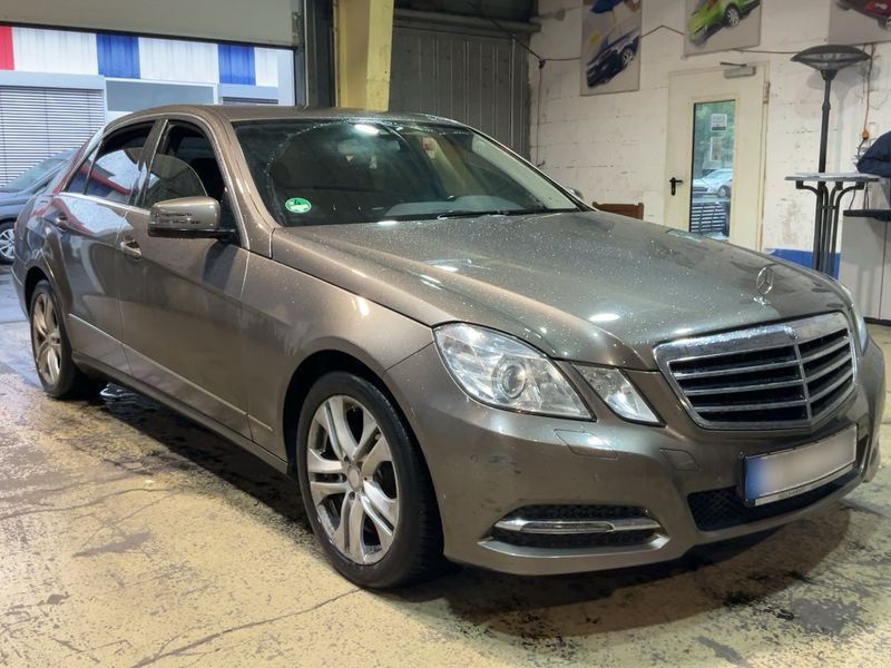 Mercedes-Benz E-Klasse E 200 NGT BlueEfficiency Avantgarde 2012 – снимка 12