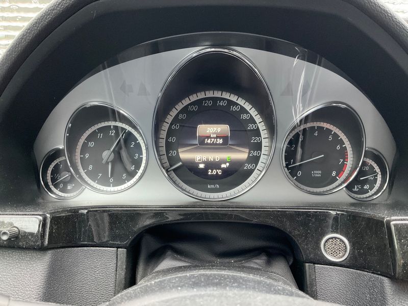 Mercedes-Benz E-Klasse E 200 NGT BlueEfficiency Avantgarde 2012 – снимка 18