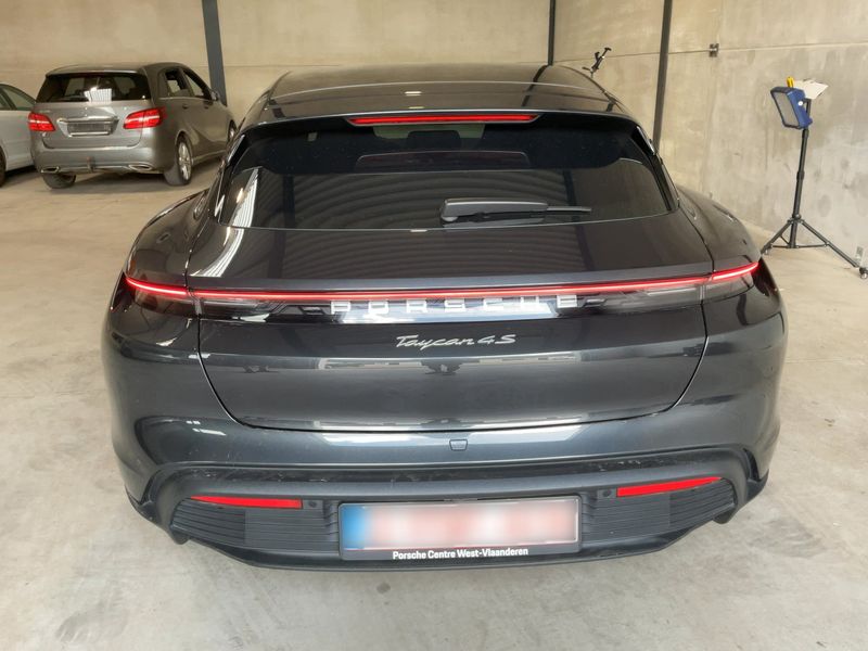 Porsche Taycan Sport Turismo 4S 2023 – снимка 5