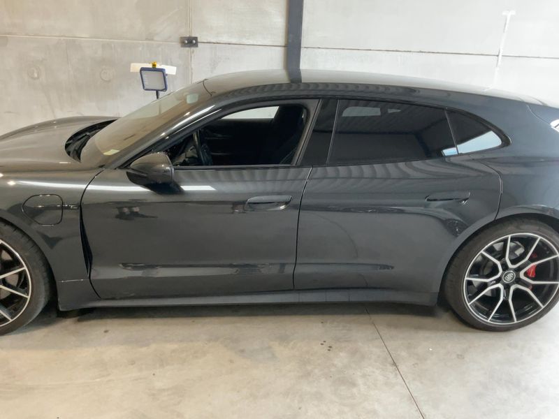 Porsche Taycan Sport Turismo 4S 2023 – снимка 4