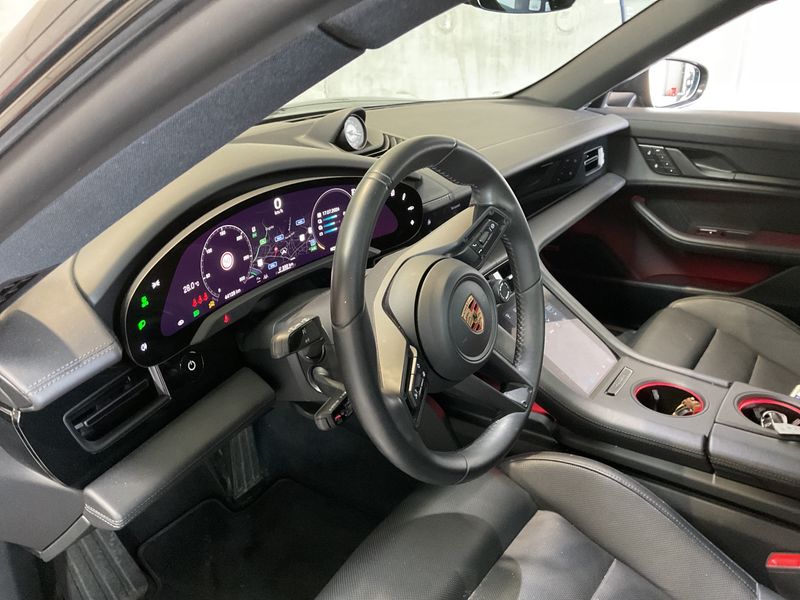 Porsche Taycan Sport Turismo 4S 2023 – снимка на щета