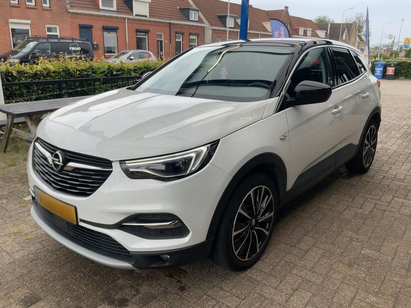 Opel Grandland X 1.2 Turbo Innovation 2019 – снимка 2