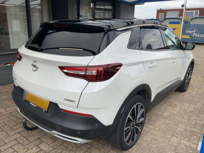 Opel Grandland X 1.2 Turbo Innovation 2019 – снимка 8