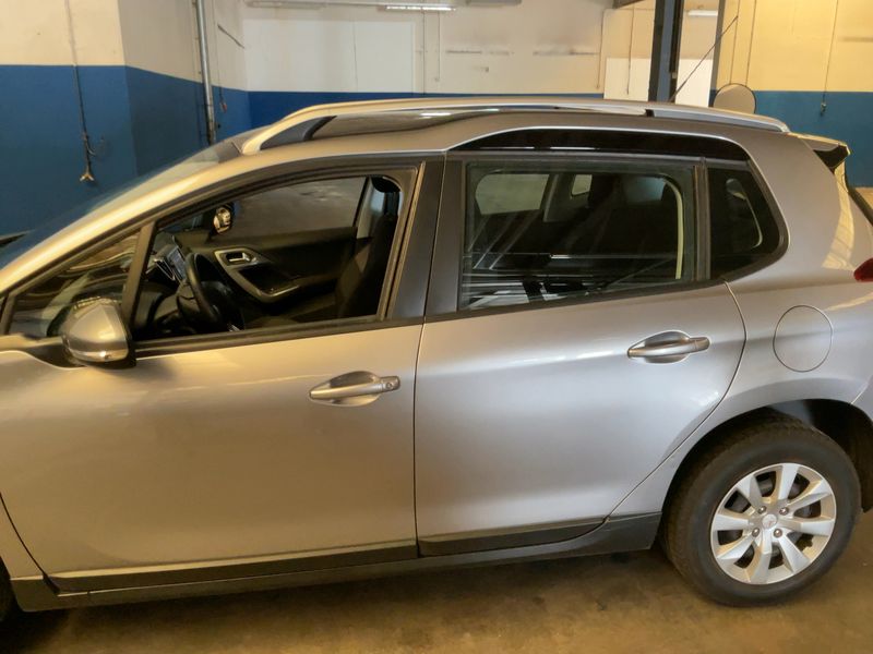 Peugeot 2008 1.2 VTi Access 2016 – снимка 4