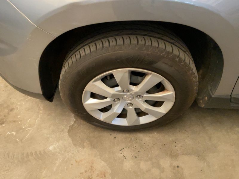 Peugeot 2008 1.2 VTi Access 2016 – снимка 3