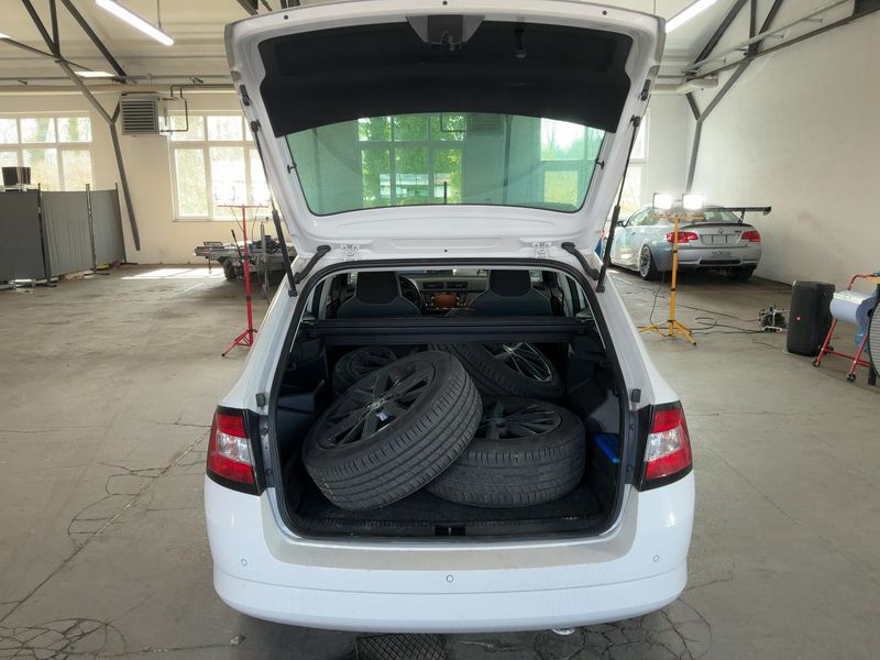 Skoda Fabia 1.0 TSI Style 2017 – снимка 16