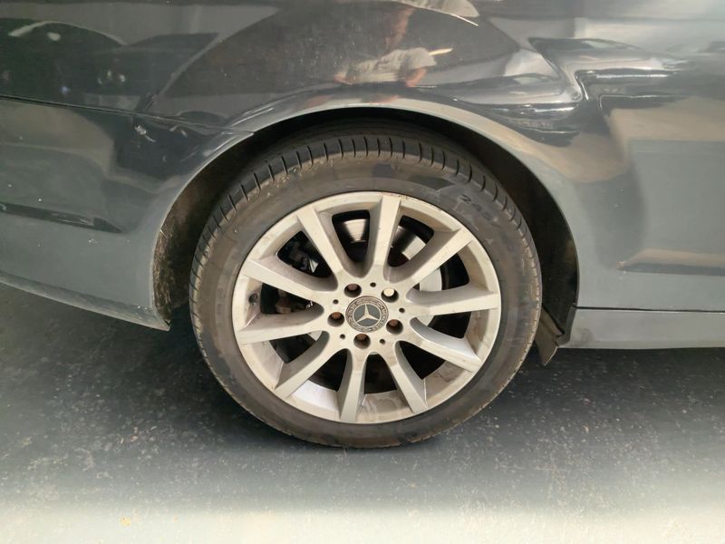 Mercedes-Benz C-Klasse C 220 CDI BlueEfficiency 2011 – снимка 19
