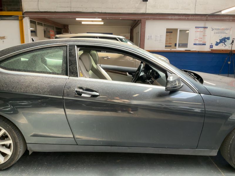 Mercedes-Benz C-Klasse C 220 CDI BlueEfficiency 2011 – снимка 7