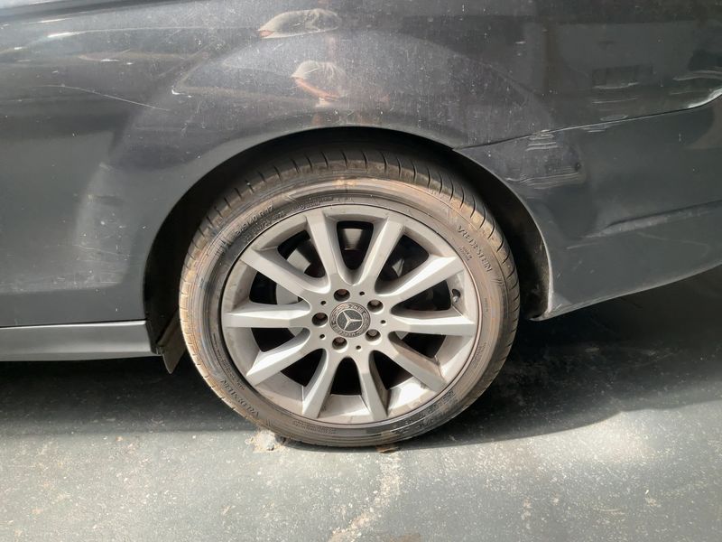 Mercedes-Benz C-Klasse C 220 CDI BlueEfficiency 2011 – снимка 18