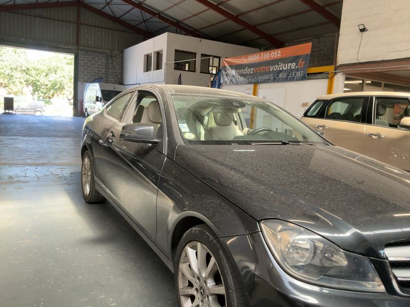 Mercedes-Benz C-Klasse C 220 CDI BlueEfficiency 2011 – снимка 8