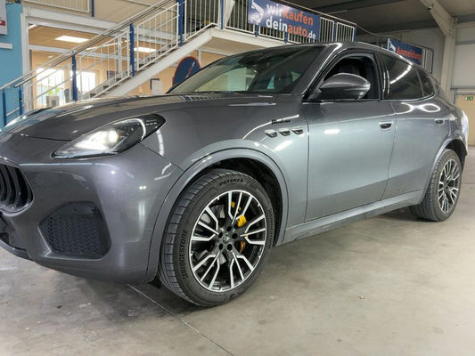 Maserati Grecale 2.0 Turbo Mild-Hybrid Modena AWD 2022 – снимка 2