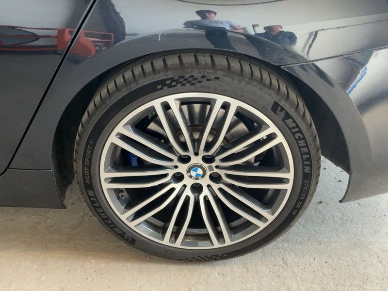 BMW 5er 530d xDrive M Sport 2018 – снимка 5