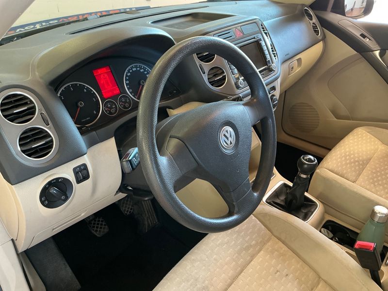 Volkswagen Tiguan 2.0 TDI Confortline 4Motion 2008 – снимка 26