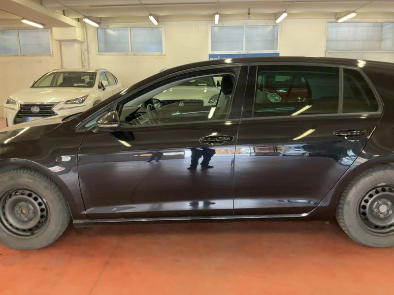 Volkswagen Golf VII 1.6 TDI Highline BlueMotion Tech 2015 – снимка 4