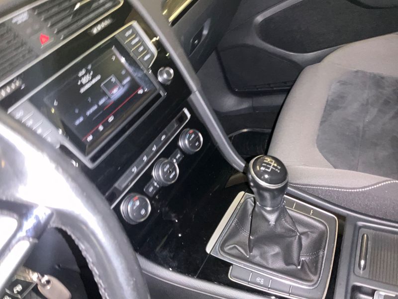 Volkswagen Golf VII 1.6 TDI Highline BlueMotion Tech 2015 – снимка 24