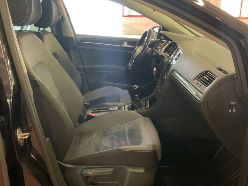 Volkswagen Golf VII 1.6 TDI Highline BlueMotion Tech 2015 – снимка 16