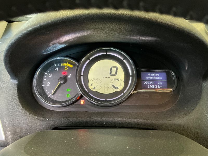 Renault Megane 1.9 dCi 2010 – снимка 4