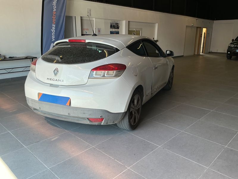 Renault Megane 1.9 dCi 2010 – снимка 2