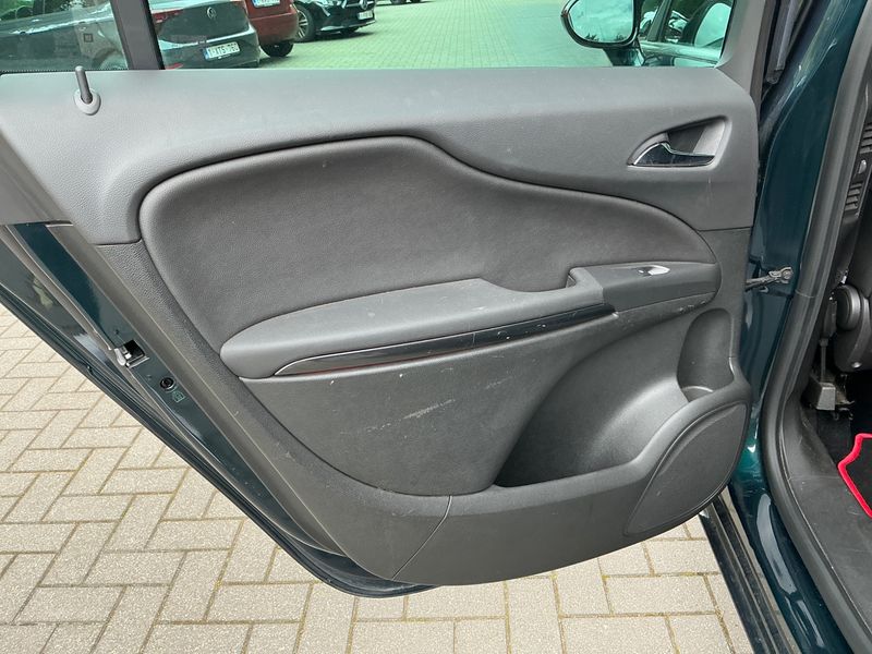 Opel Zafira Tourer 1.6 CDTI Cosmo Pack 2015 – снимка 27