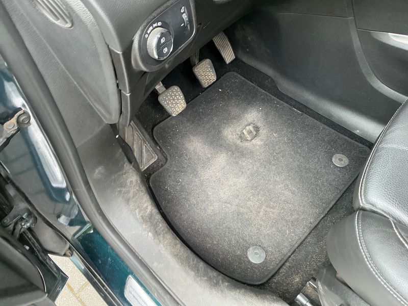Opel Zafira Tourer 1.6 CDTI Cosmo Pack 2015 – снимка 31
