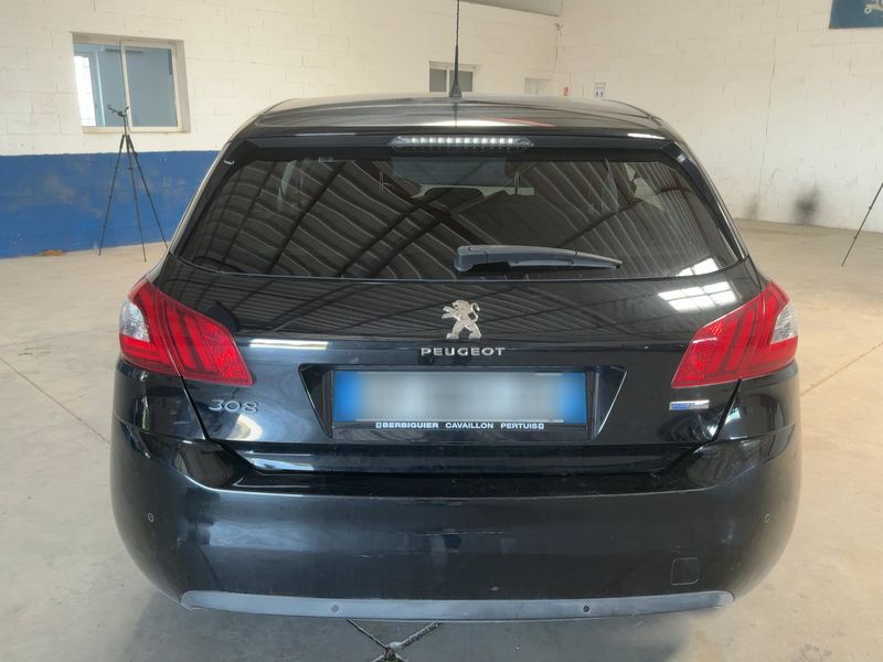 Peugeot 308 1.2 e-THP Allure 2016 – снимка 7