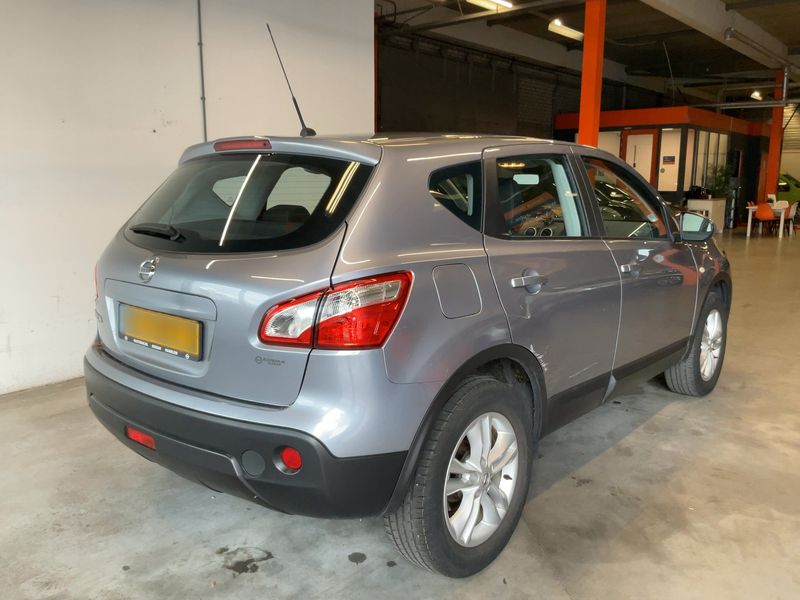 Nissan Qashqai 2.0 Acenta 2011 – снимка 8