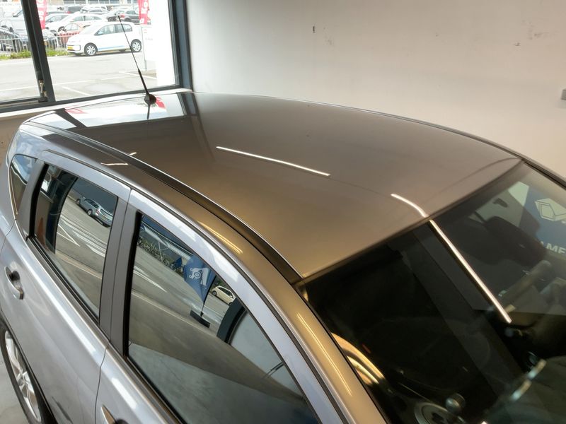 Nissan Qashqai 2.0 Acenta 2011 – снимка 14